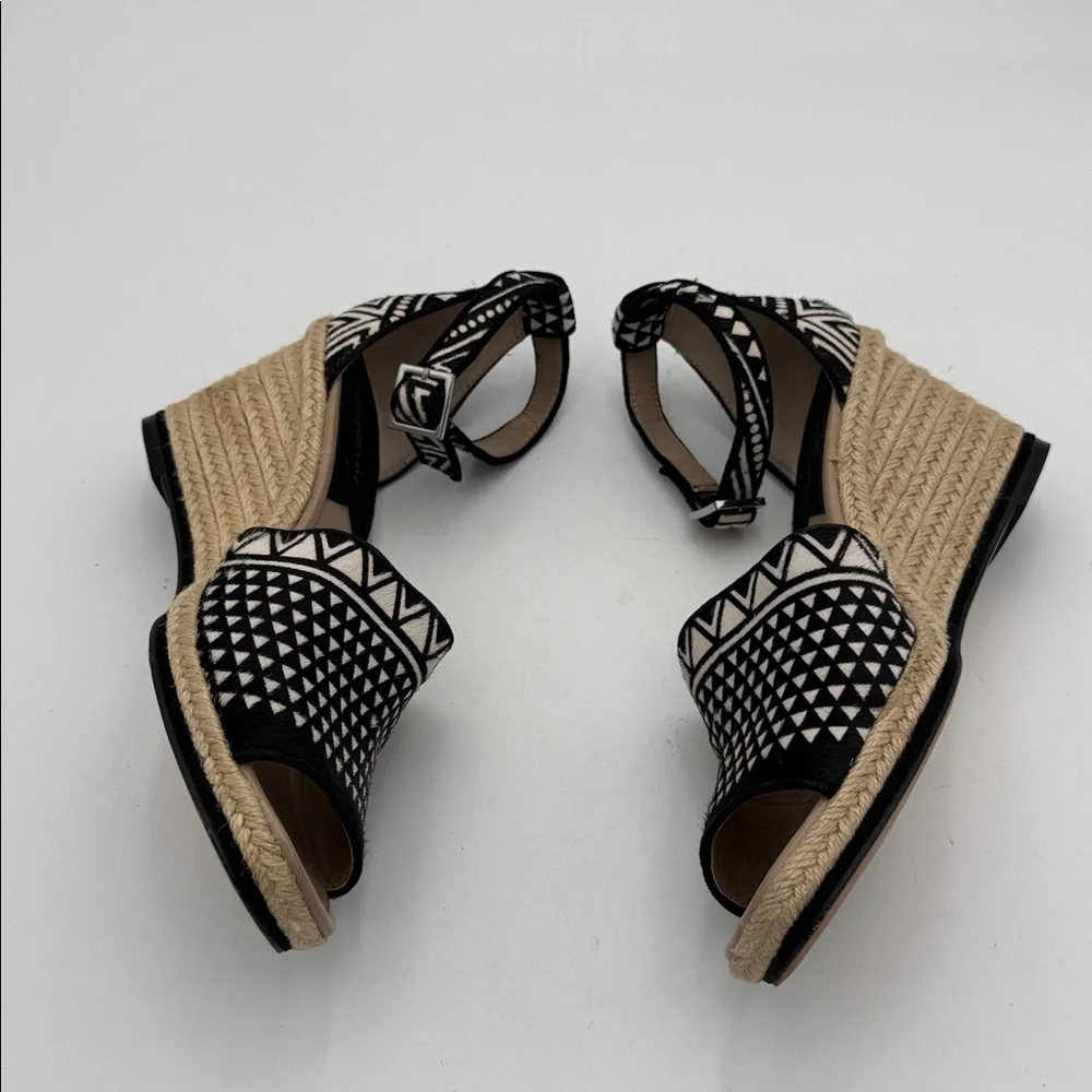 Enzo Angiolini Black Cream espadrille Wedges women sandals 10M caw hair Aztec